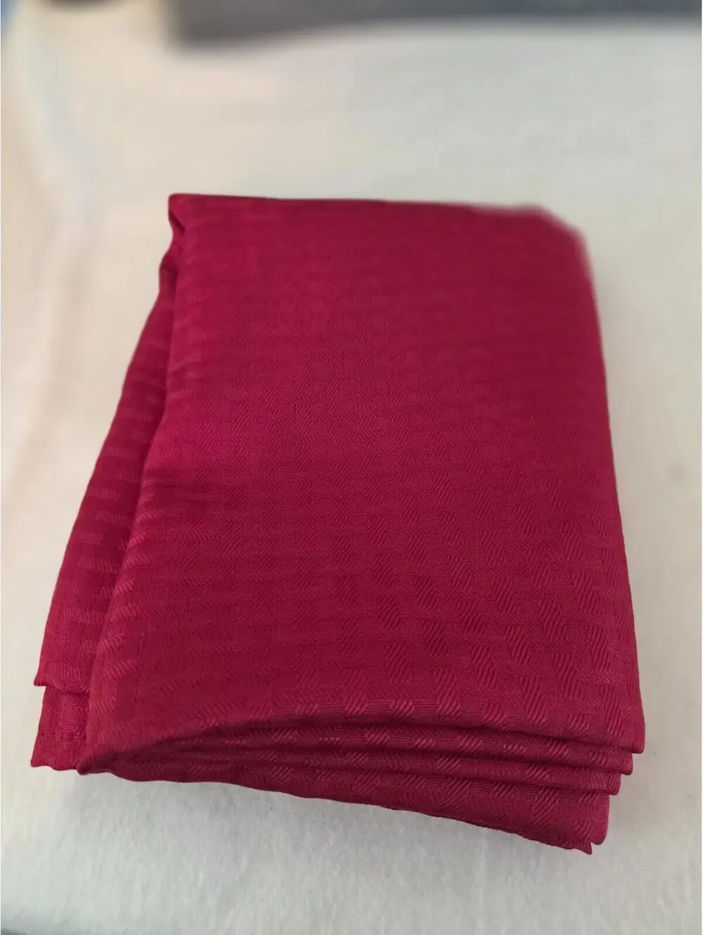 Mainstays Red Rectangular Tablecloth 52 x 70 in [COPY]